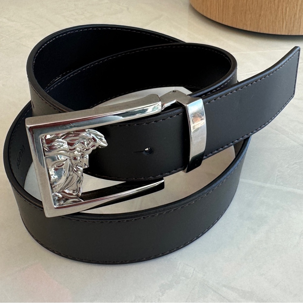 NWOT Men's Versace Belt - Picture 2 of 10